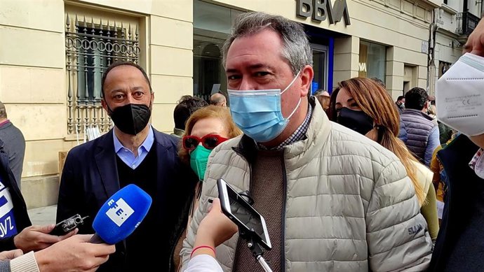 Espadas este sábado.