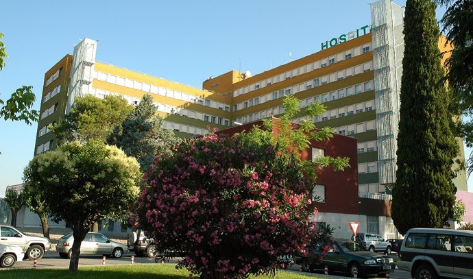 Archivo - Jaén.- Sucesos.- Heridas cuatro personas en una colisión múltiple en el Polígono del Valle de la capital