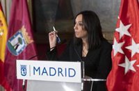 Mercedes González dice a Aguirre que "aunque ahora los repudie" los dirigentes del PP de hoy "son sus ranas"