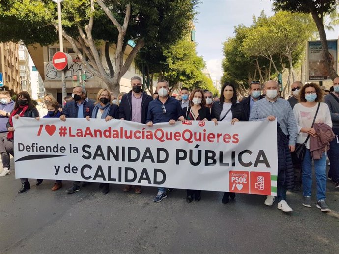 El PSOE de Almería apoya la protesta por la sanidad y critica "incapacidad" de Moreno con el sistema sanitario