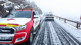 Cierran los accesos al Teide por nieve y hielo