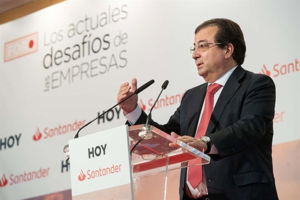 El presidente de la Junta, Guillermo Fernández Vara, en una foto de archivo