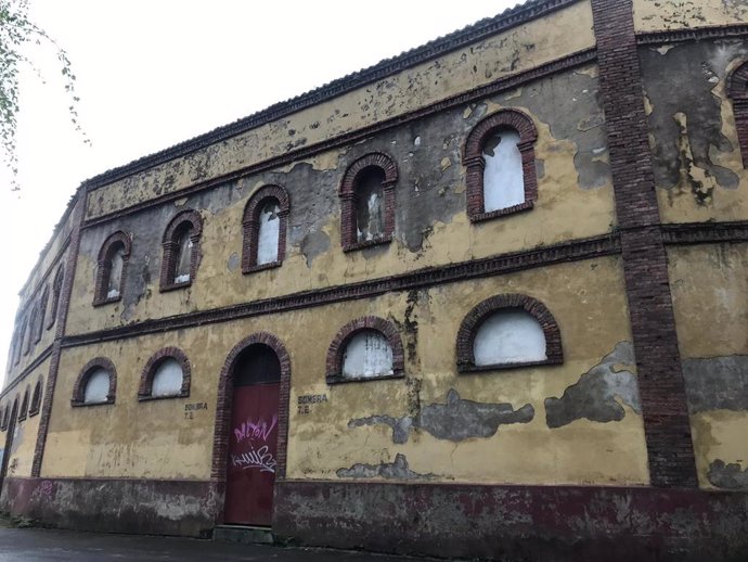 Archivo - Plaza de Toros de Oviedo