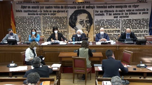 La ministra de Ciencia e Innovación, Diana Morant, en la Comisión de Ciencia, Innovación y Universidades del Senado, este lunes 21 de febrero de 2022