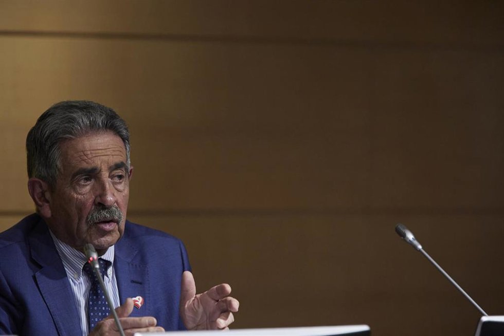 El presidente del Gobierno de Cantabria, Miguel Ángel Revilla