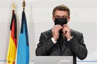 Feijóo urge "decisiones urgentes" en el PP y apela a Casado: "Le toca asumir esa última responsabilidad"