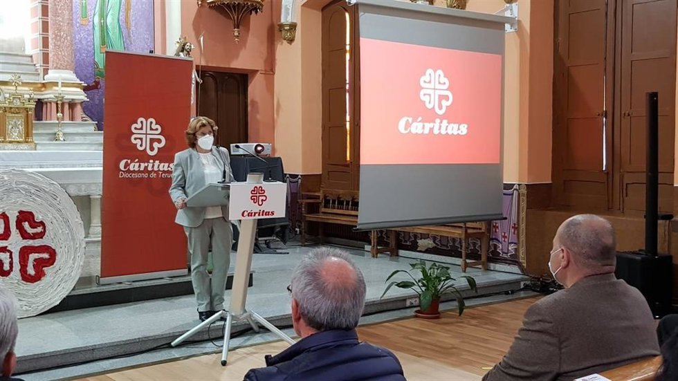 La consejera de Ciudadanía y Derechos Sociales, María Victoria Broto, asiste a la presentación del Centro de Inserción Socio Laboral San Nicolás de Bari en Teruel.