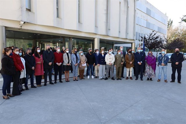 Minuto de silencio de la Delegación de la Junta en Huelva.