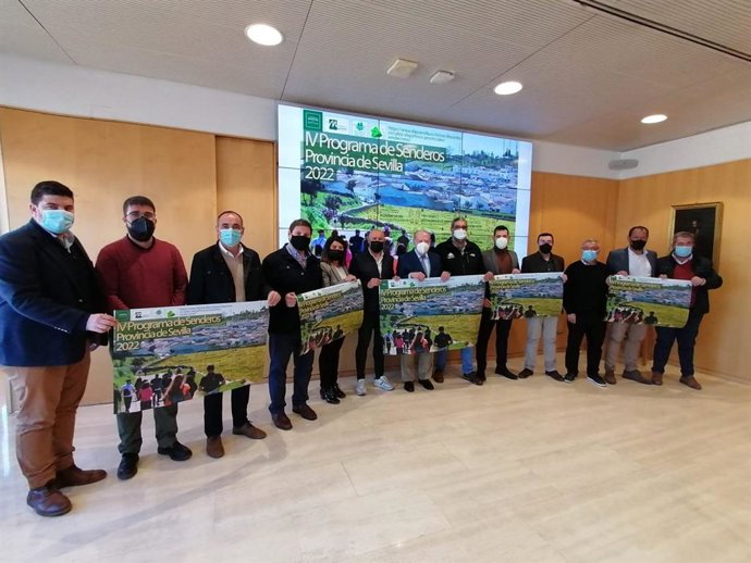 Presentación en la sede de la Diputación de Sevilla del IV Programa Senderos Provincia de Sevilla 2022.