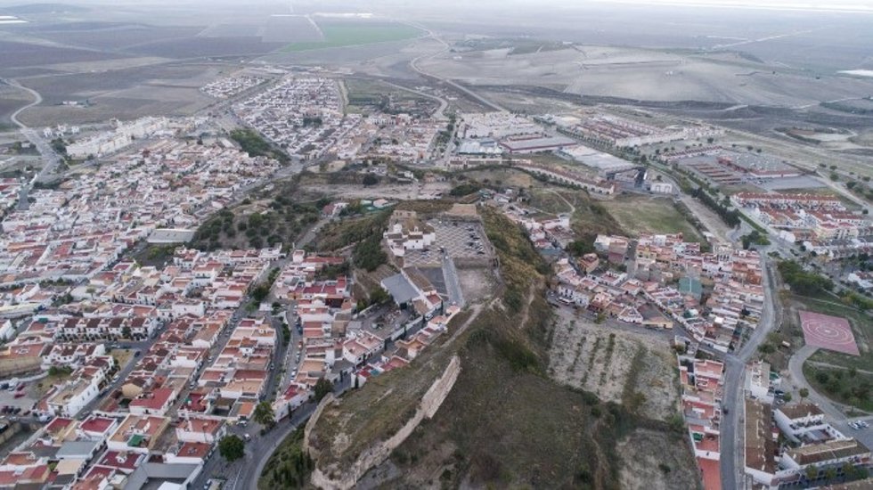 Archivo - Vista aérea de Lebrija (Sevilla).
