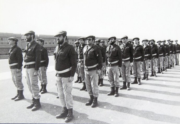 Archivo - Imagen de las primeras promociones de la Ertzaintza