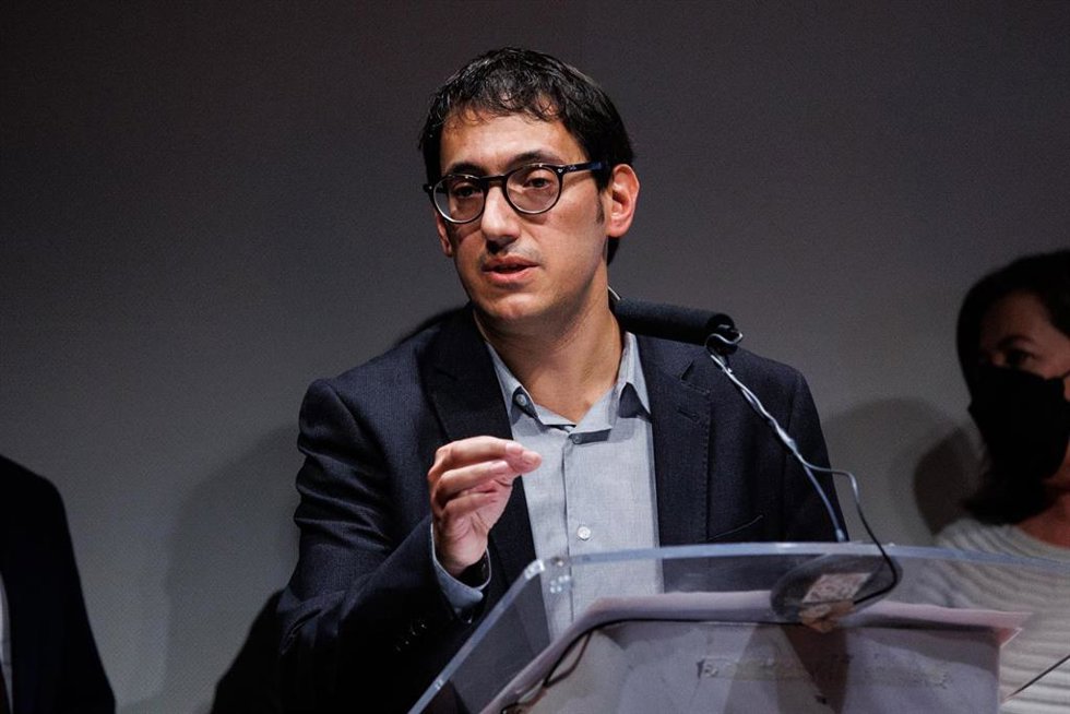 Archivo - El conseller de Modelo Económico, Turismo y Trabajo, Iago Negueruela. 