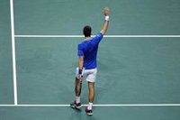 Djokovic retorna a las pistas con una solvente victoria ante Musetti en Dubai