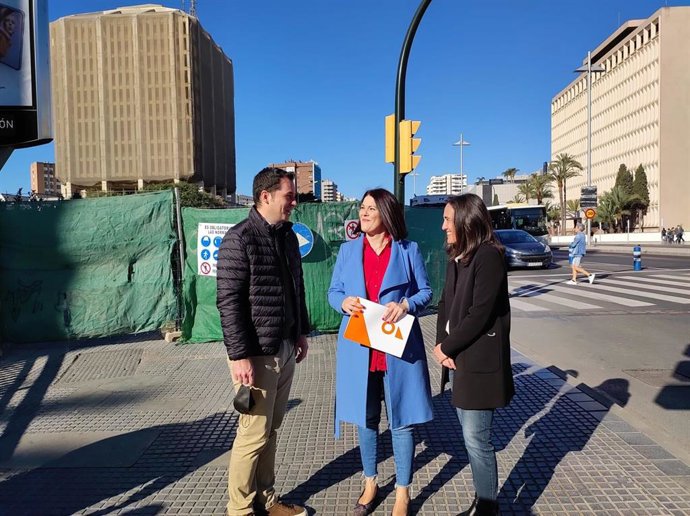 La portavoz de Cs en el Ayuntamiento de Málaga, Noelia Losada, informa sobre una moción