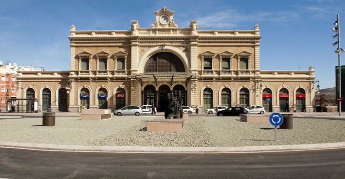 Archivo - Estación de tren de Cartagena