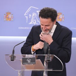 El vicesecretario general y portavoz de Ciudadanos, Edmundo Bal, interviene en una rueda de prensa 