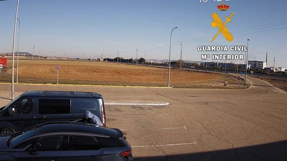 La Guardia Civil ha detenido a cuatro personas por once robos en gasolineras y áreas de descanso de distintas provincias de CyL y Madrid.