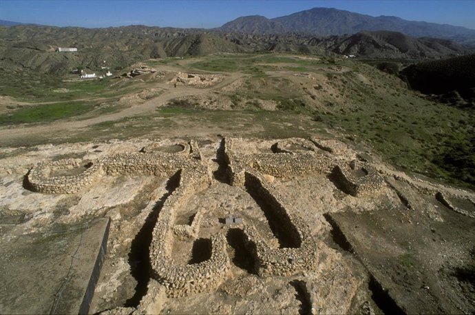 Archivo - Puerta de Los Millares, en Santa Fe de Mondújar (Almería)