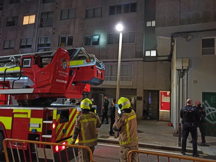Incendio en la calle Laverde Ruiz, de Santiago de Compostela