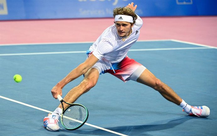 06 February 2022, France, Montpellier: German tennis player Alexander Zverev in action against Russian-Kazakhstani Alexander Bublik during their final tennis match of the Open Sud de France ATP World Tour event in Montpellier. Photo: Pascal Guyot/AFP/dpa