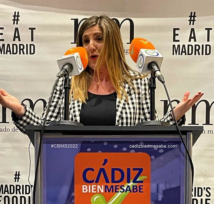 La presidenta de la Diputación de Cádiz, Irene García, durante la presentación de 'Cádiz Bienmesabe'.