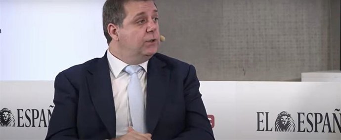 El presidente de Correos, Juan Manuel Serrano, durante su intervención en la segunda edición del Observatorio de Finanzas organizada por 'El Español' e 'Invertia'.