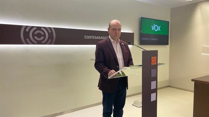 El portavoz de VOX en las Cortes de Aragón, Santiago Morón.