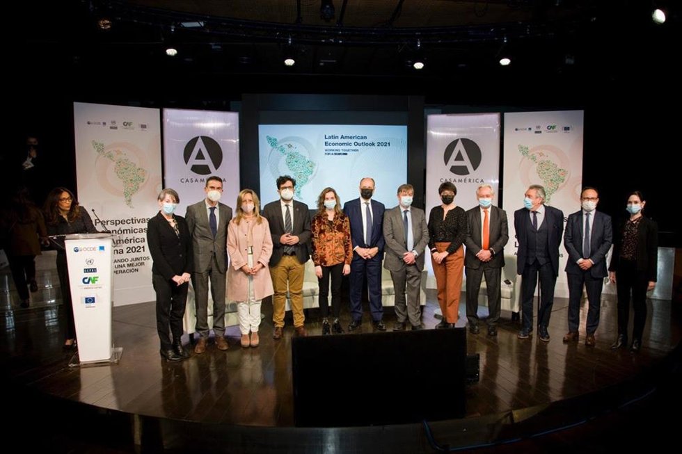 Archivo - Presentación del informe Perspectivas Económicas de América Latina (LEO) 2021: Avanzando juntos hacia una mejor recuperación