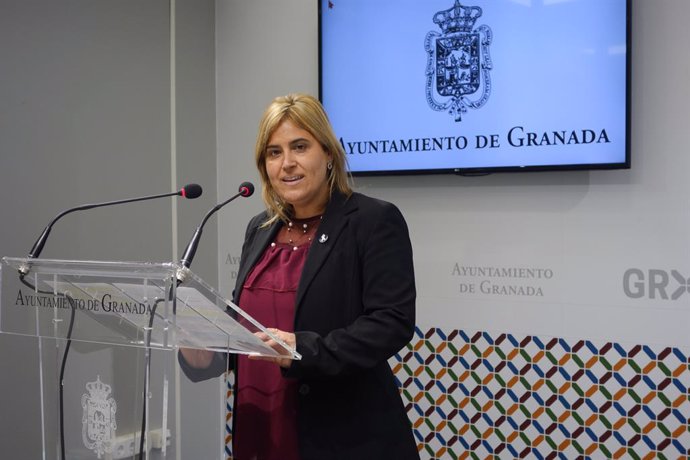 Archivo - La concejal de Derechos Sociales de Granada, Nuria Gutiérrez, en imagen de archivo