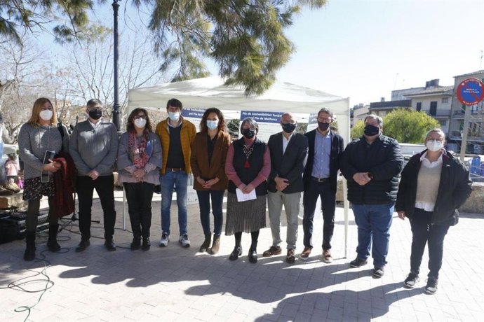 Presentan un plan, dotado con tres millones, para convertir el Pla de Mallorca en un destino sostenible,