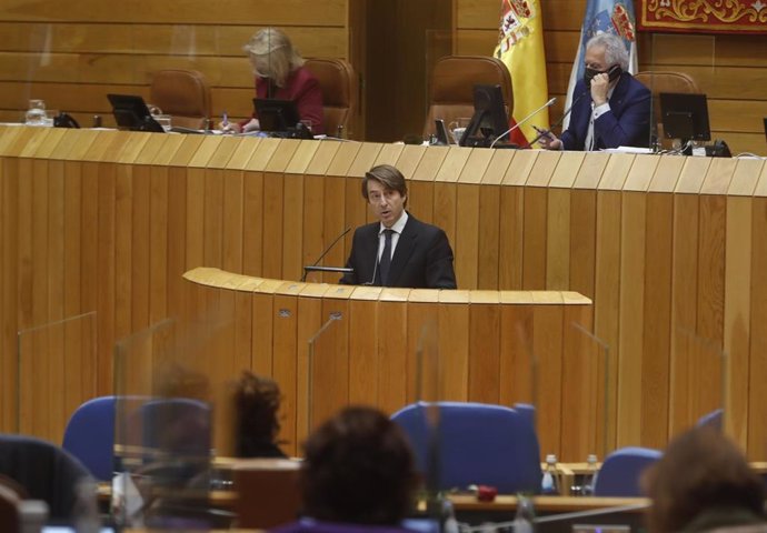 El conselleiro de Facenda e Administración Pública, Miguel Corgos, en el Parlamento de Galicia