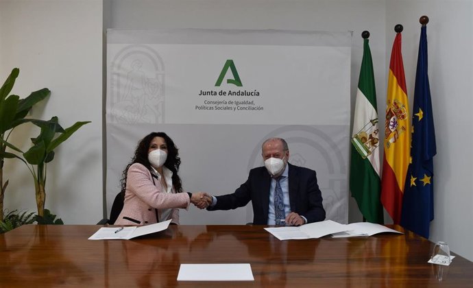 La Consejería de Igualdad y la FAMP refuerzan su colaboración en materia de políticas sociales