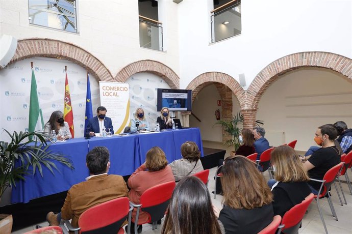 Presentación del programa estratégico para dinamizar el comercio y reforzar la identidad del casco antiguo de Marbella que impulsa el Ayuntamiento