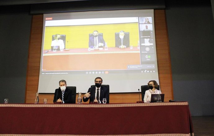 Gerardo Pérez Chica, Juan Gómez Ortega e Hikmate Abriouel Hayani