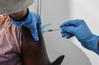 Casi 24 millones de españoles han recibido ya la dosis de refuerzo de la vacuna contra la COVID-19