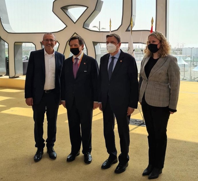 El ministro de Agricultura, Pesca y Alimentación, Luis Planas, en Dubai