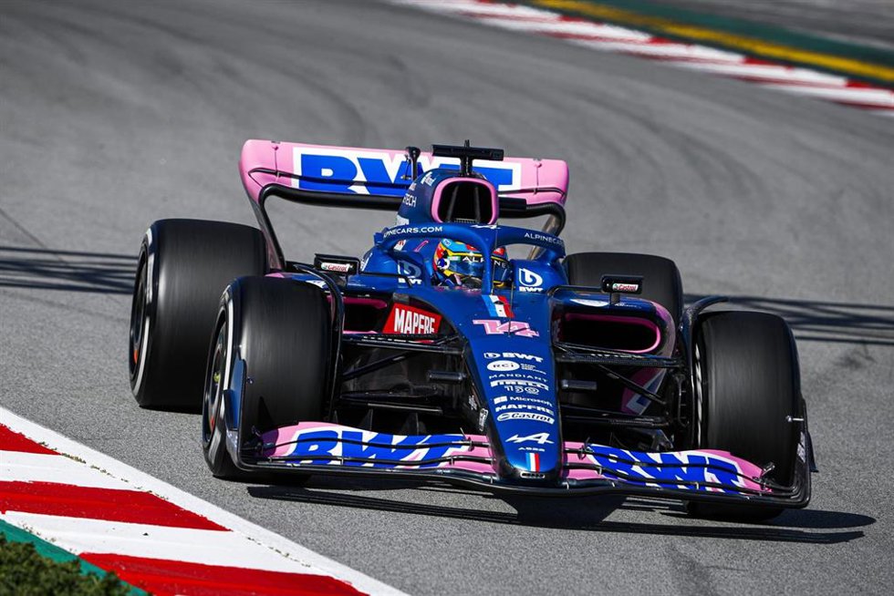 Fernando Alonso (Alpine) en el primer test de pretemporada 2022