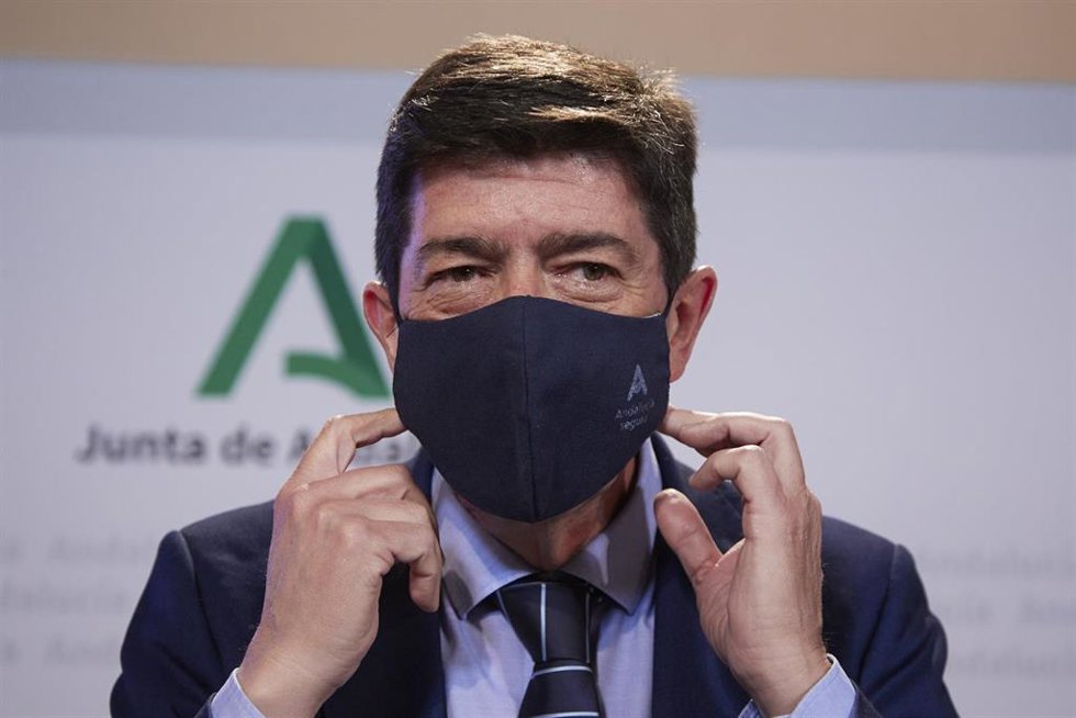 El vicepresidente de la Junta y consejero de Turismo, Juan Marín, durante la rueda de prensa tras el Consejo de Gobierno en Palacio de San Telmo, a 22 de febrero de 2022 en Sevilla (Andalucía, España) (Foto de archivo).