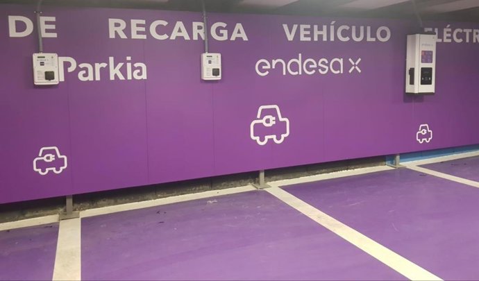 Endesa comienza a suministrar energía 100% renovable a Parkia