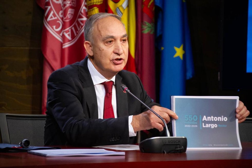 Antonio Largo presenta su candidatura y programa para un segundo mandato como rector de la UVA.