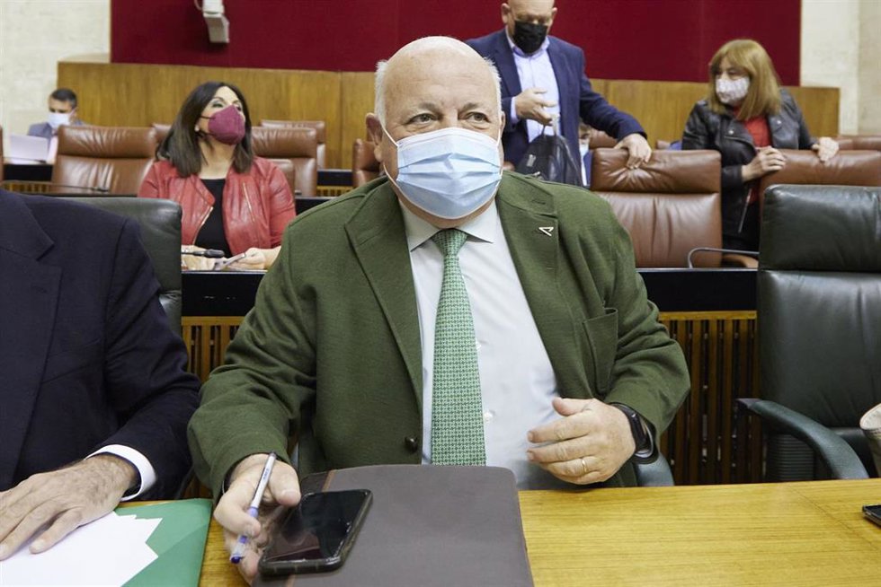 El consejero de Sanidad, Jesús Aguirre, durante sesión plenaria ordinaria en el Parlamento de Andalucía, a 23 de febrero de 2022 en Sevilla (Andalucía, España)