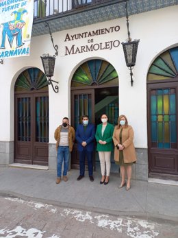 Visita de la delegada de Turismo al Ayuntamiento de Marmolejo