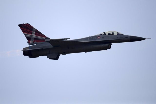 Imagen de archivo de un caza F-16 de Dinamarca