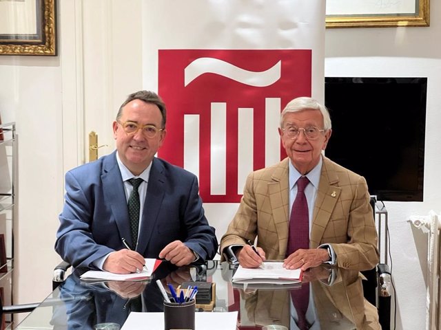 Firma del acuerdo entre Academia Iberoamericana de la Gastronomía y Hostelería de España