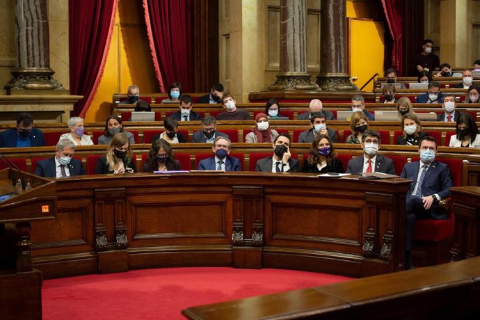 Imagen de archivo del pleno del Parlament. 