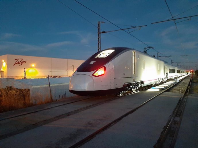 Archivo - Tren Talgo