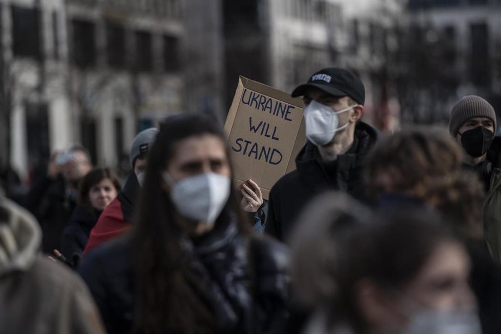 Manifestación en Berlín contra la invasión rusa de Ucrania