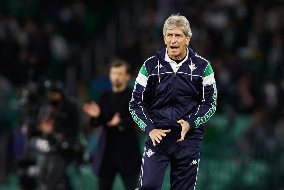 Manuel Pellegrini, técnico del Real Betis Balompié