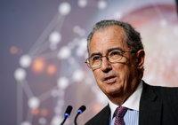 La Comunidad solo da cuenta del cobro de 55.000 euros del hermano de Ayuso: "Otras cifras no las conocemos"