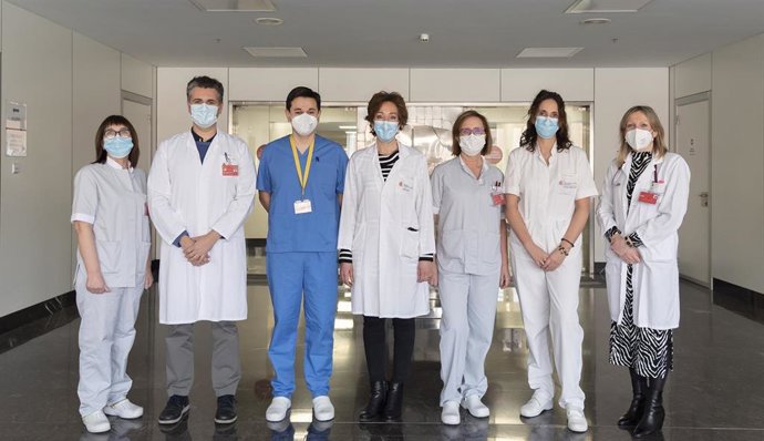 Parte del equipo que trabaja en la consulta de enfermedades minoritarias del Hospital Universitario de Navarra: Esther Ordoñez, Sergio Aguilera, Diego Peñafiel, Elena Aznal, Silvia Barace, Berta Ortigosa, Patricia Fanlo.